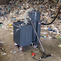 TCX odkurzacz przemysłowy z silnikiem indukcyjnym dużej mocy przy wywozie śmieci
