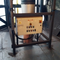 HF centralny odkurzacz przemysłowy z automatycznym czyszczeniem filtrów i systemem rozładunkowym HF 18