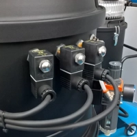 SP system czyszczenia filtrów w odkurzaczu przedmuchem wstecznym sprężonego powietrza zawory