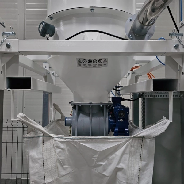 odciąg centralny ATEX z systemem automatycznego rozładowania do worków big-bag