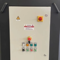 Puma HD odkurzacz dużej mocy ATEX 20 wewnątrz i 21 zewnątrz 1/2D HEPA z pneumatycznym czyszczeniem filtra pulpit