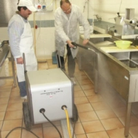 Myjka ciśnieniowa E-Clean z elektrycznym podgrzewaczem wody z korbowodową pompą spożywka