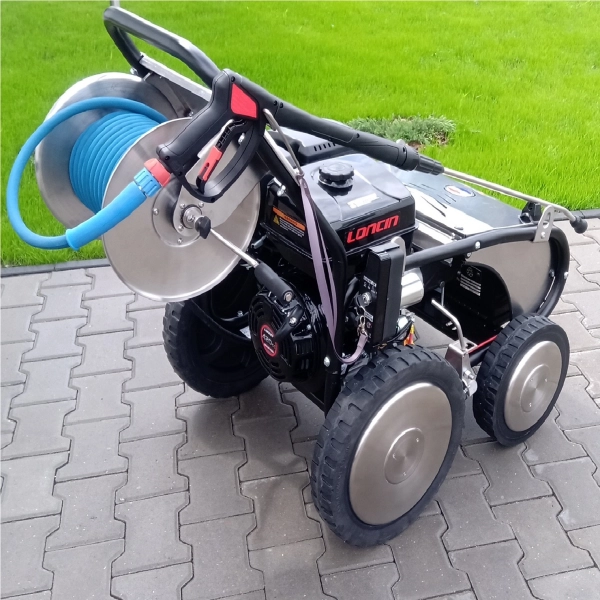 Myjka ciśnieniowa spalinowa Mobile 200 Bar jack